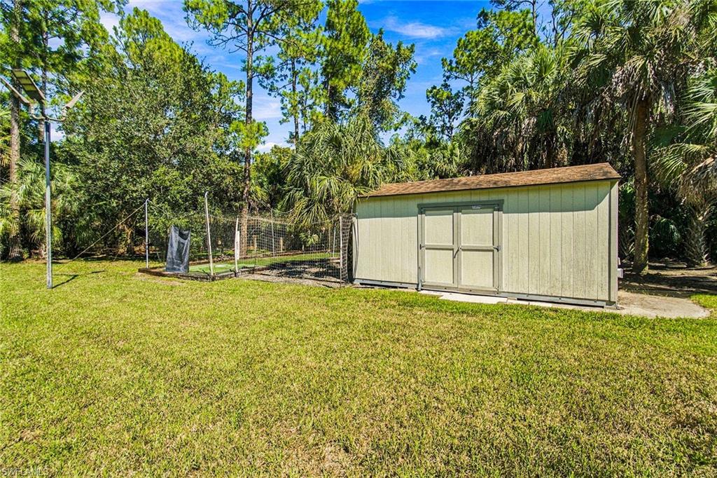 GOLDEN GATE ESTATES - Residential