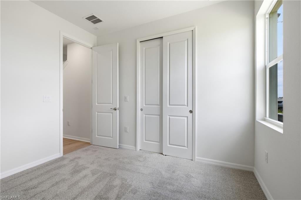 COUNTRY CLUB - Residential
