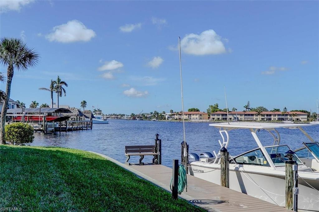 SUNNYBROOK HARBOUR CONDO - Residential