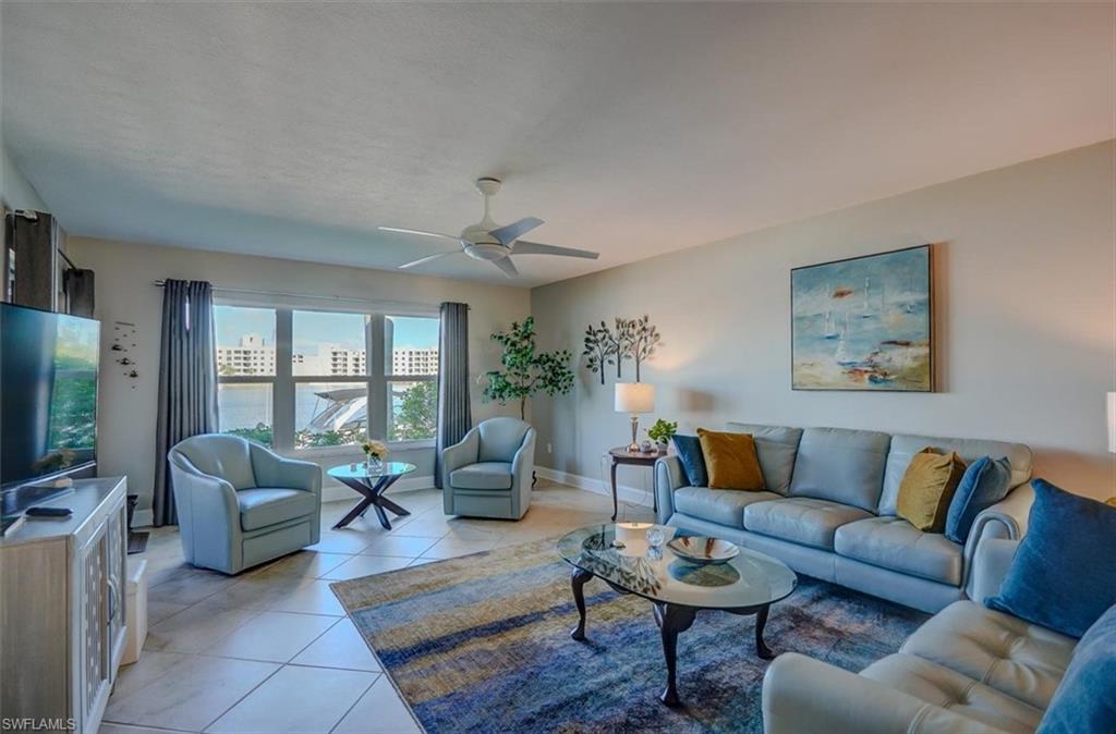 SUNNYBROOK HARBOUR CONDO - Residential