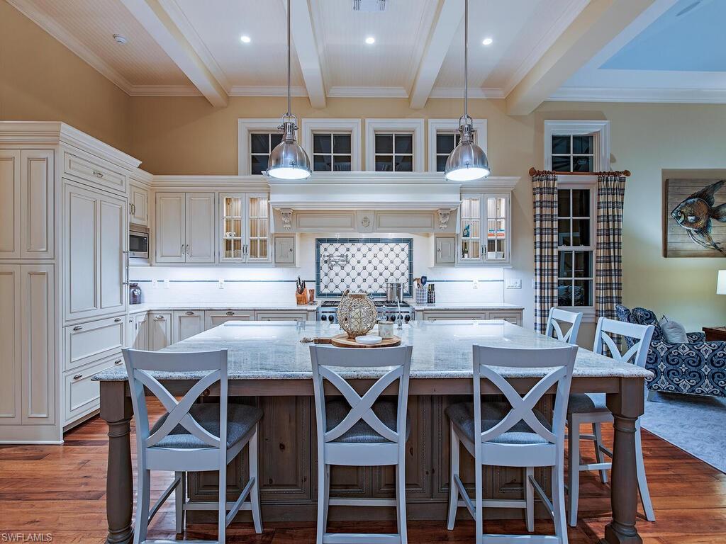 OLDE NAPLES - Residential