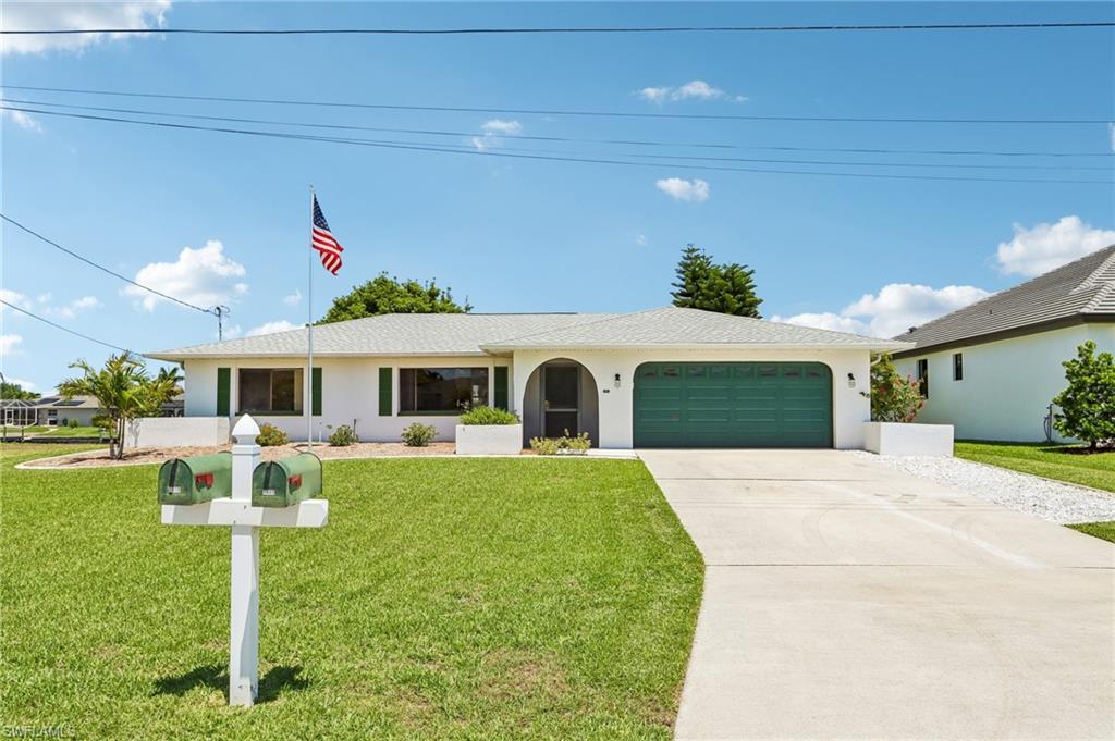 CAPE CORAL - Residential