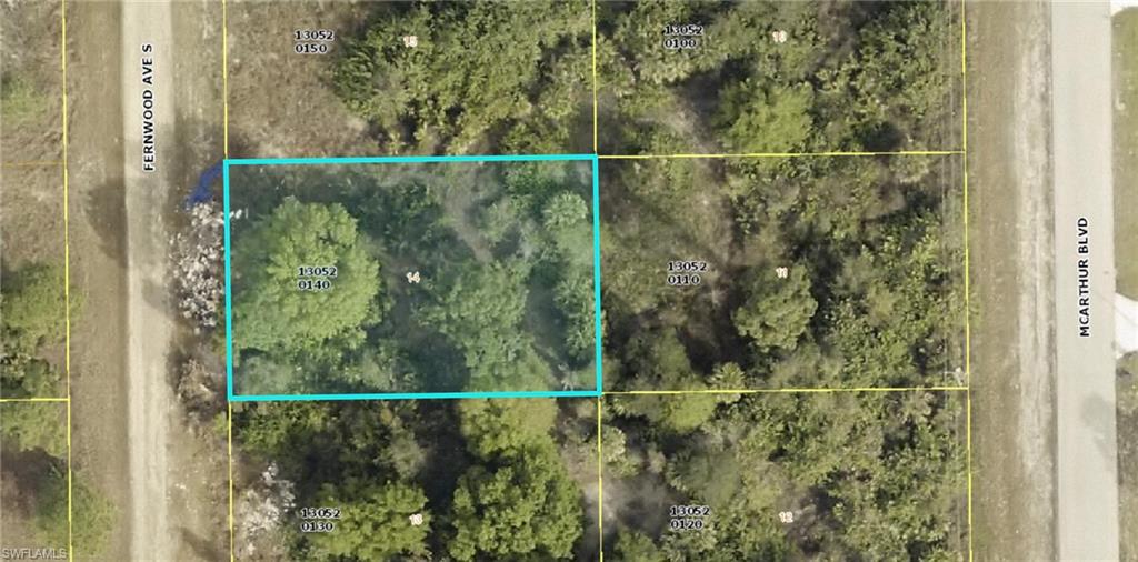 Vacant lot in a private setting in a fast growing area. Build your dream home or purchase to add to your investment portfolio. NoN HOA and non Flood Zone.