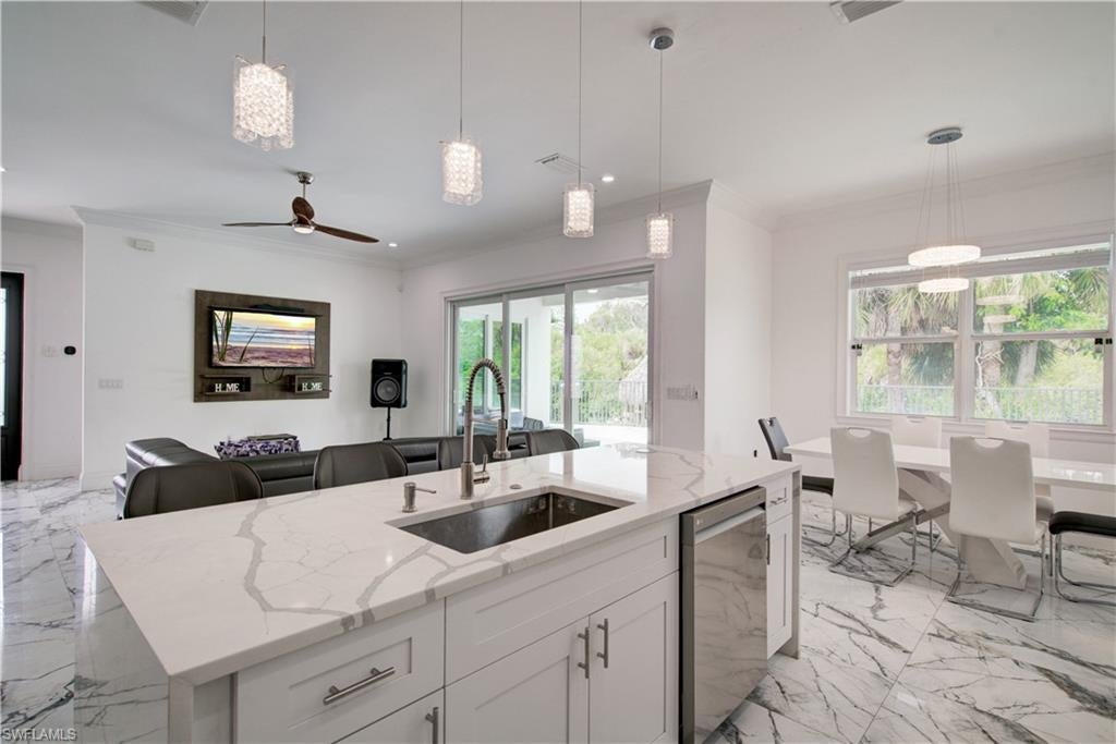 WATERWAY COVE - Residential