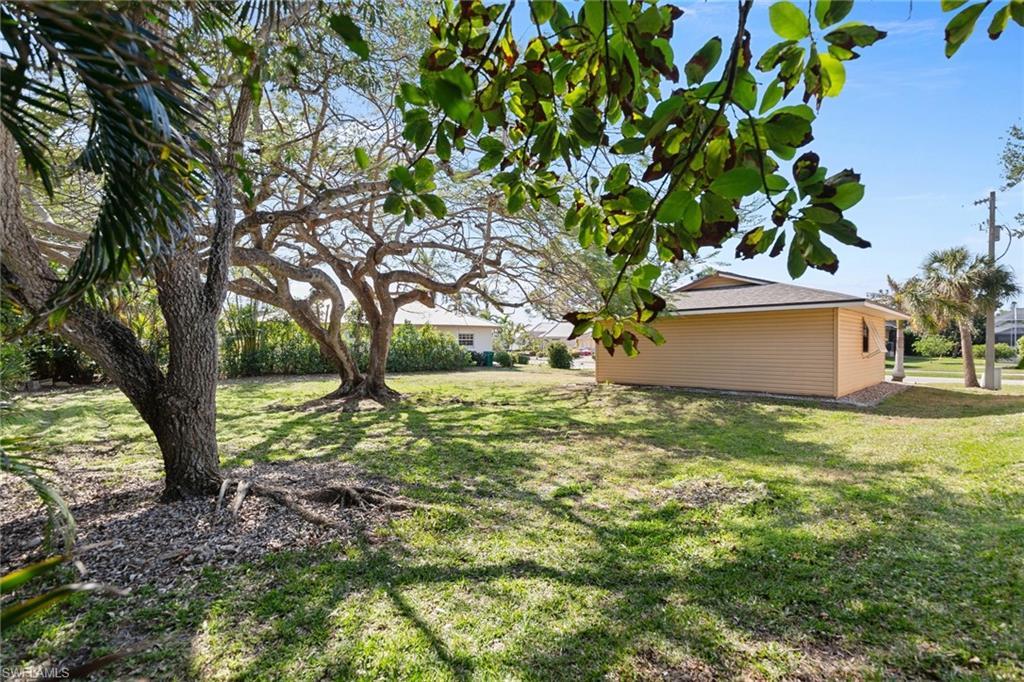 MARCO ISLAND - Residential