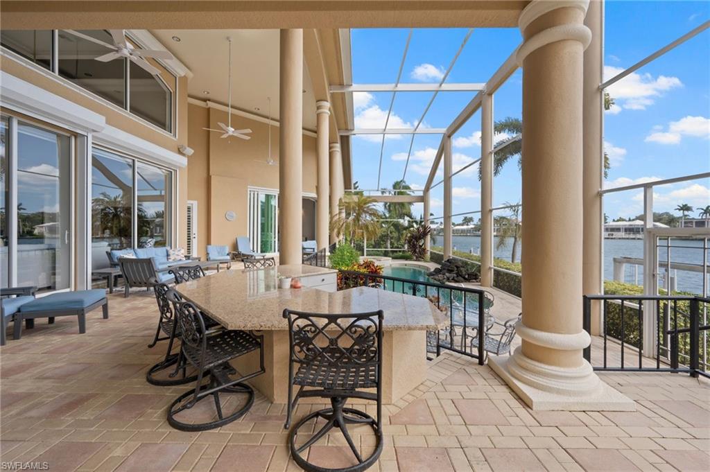 MARCO BEACH - Residential