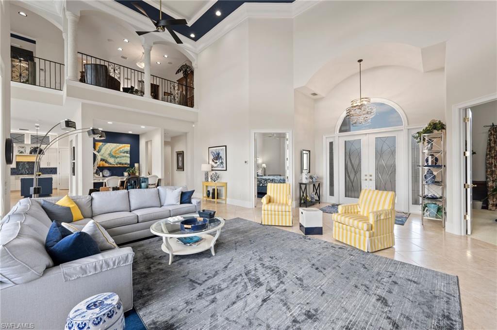 MARCO BEACH - Residential