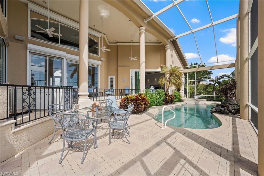 MARCO BEACH - Residential