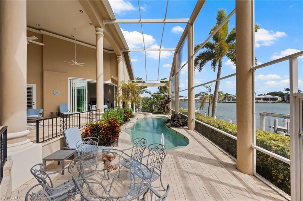 MARCO BEACH - Residential