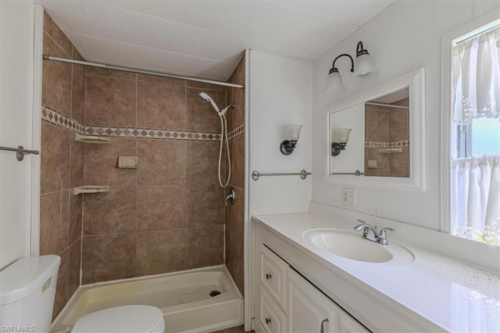 NAPLES MOBILE ESTATES - Residential