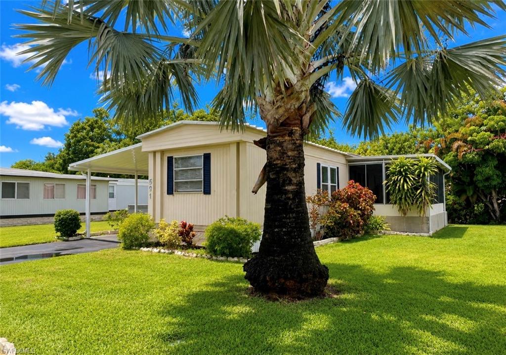 NAPLES MOBILE ESTATES - Residential