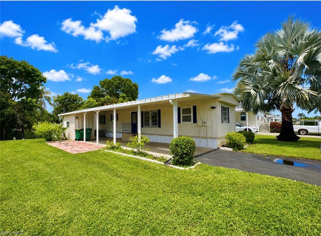 NAPLES MOBILE ESTATES - Residential