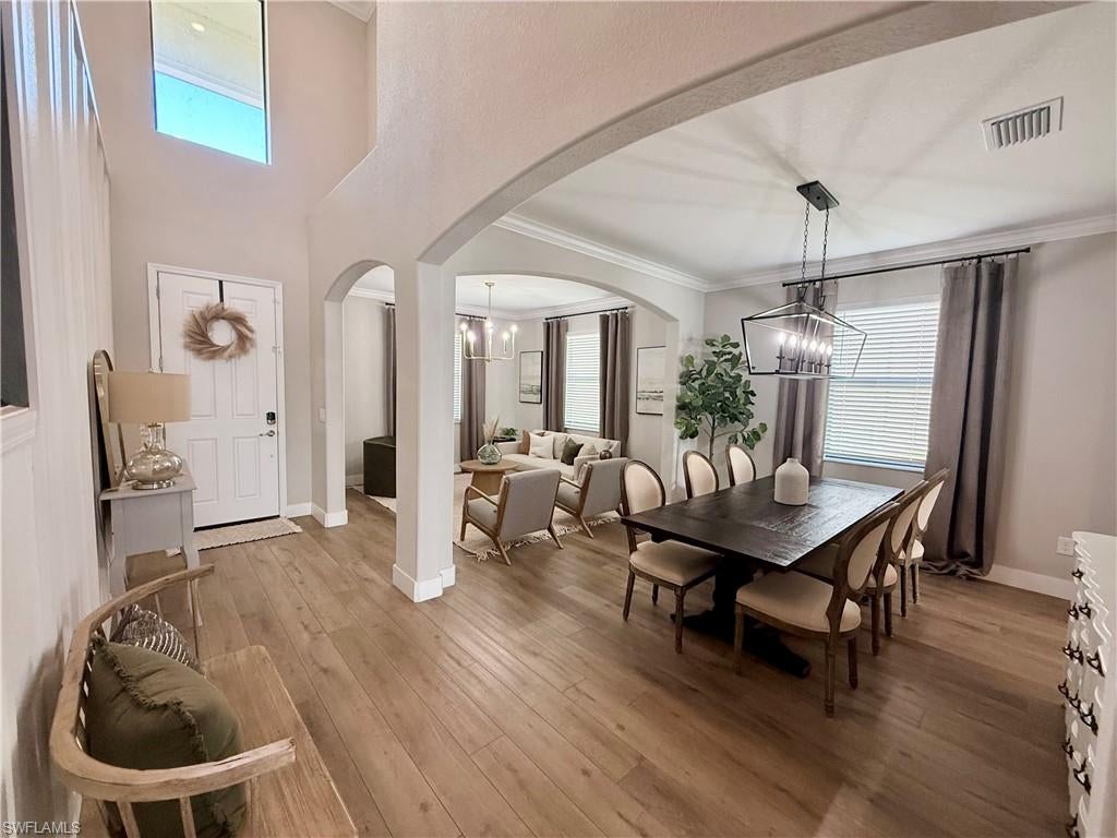 PORTICO - Residential