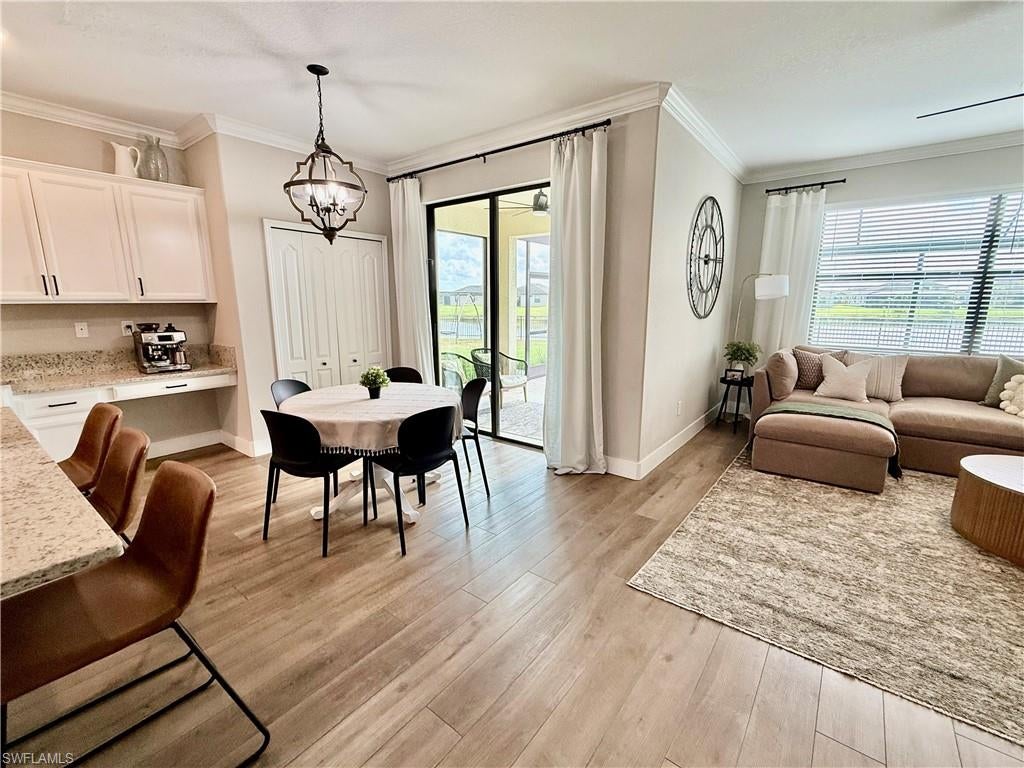 PORTICO - Residential