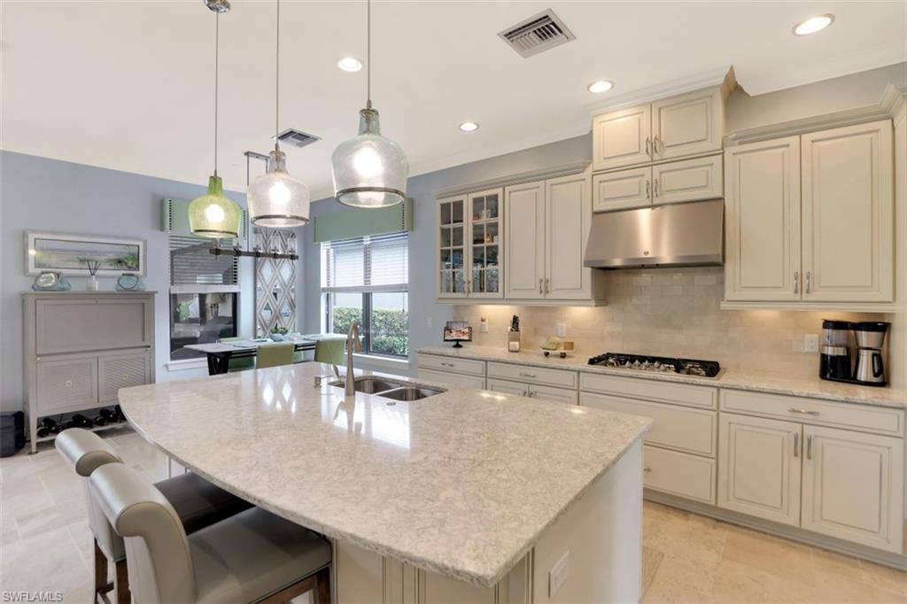 PEBBLE POINTE - Residential