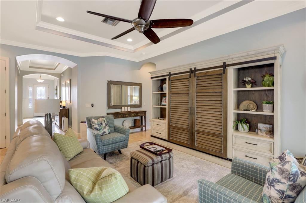 PEBBLE POINTE - Residential