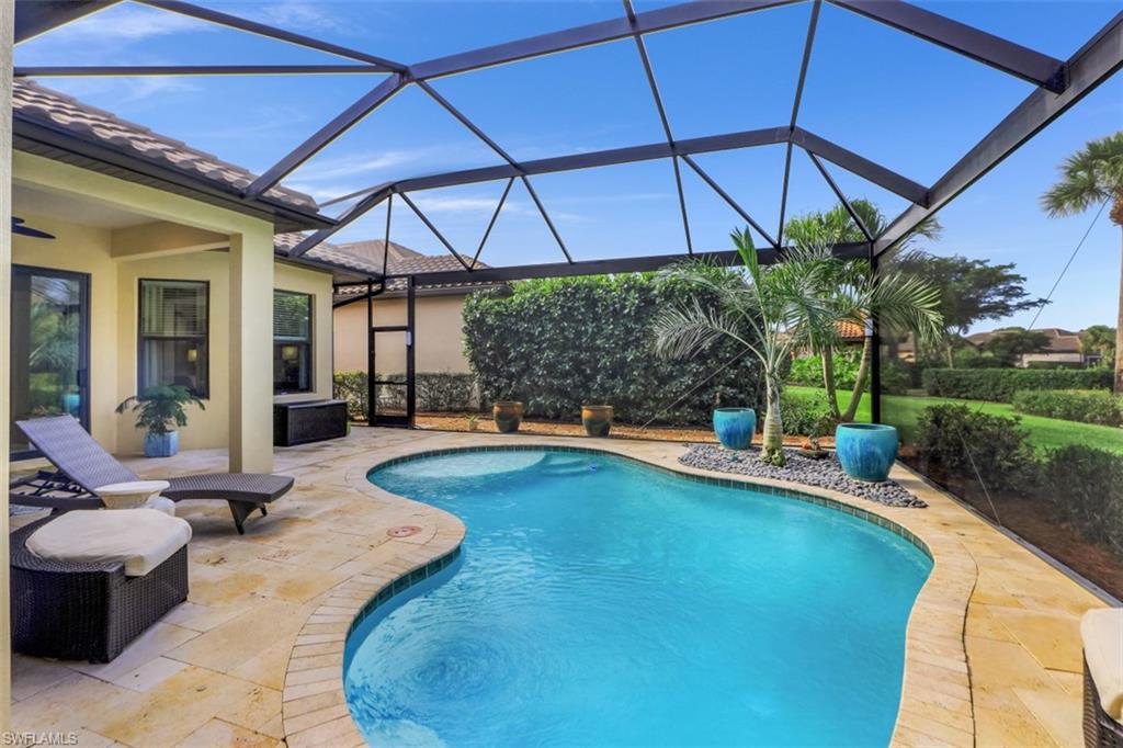 PEBBLE POINTE - Residential