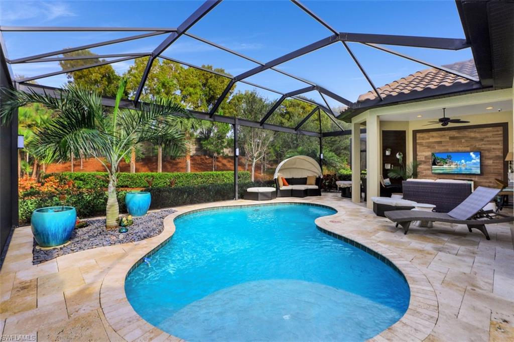 PEBBLE POINTE - Residential