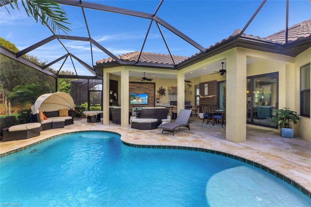 PEBBLE POINTE - Residential