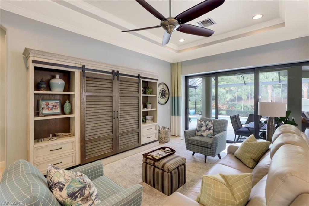 PEBBLE POINTE - Residential
