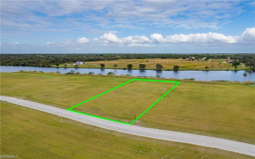CALOOSA PRESERVE - Land