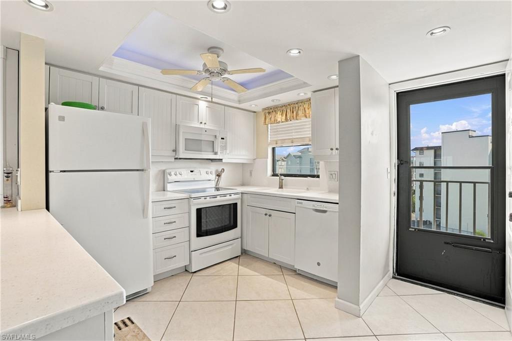 ESTERO COVE CONDO - Residential