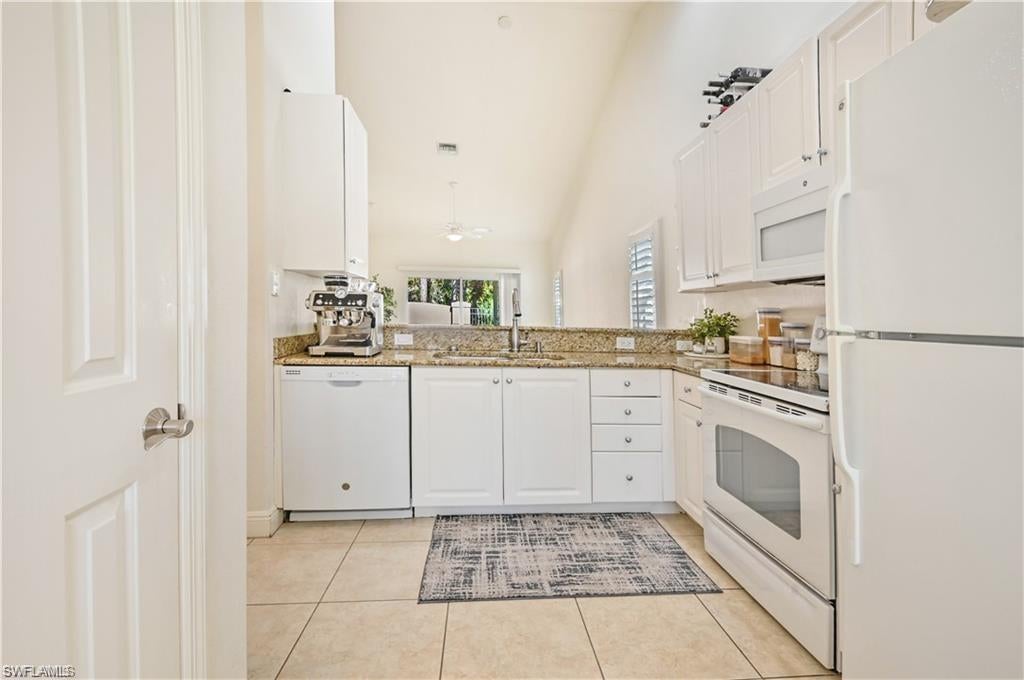 AVION WOODS - Residential Lease