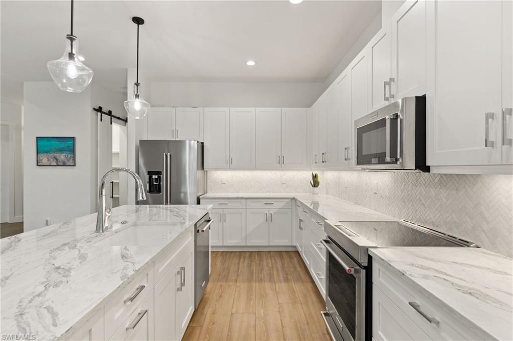 MARCO ISLAND - Residential