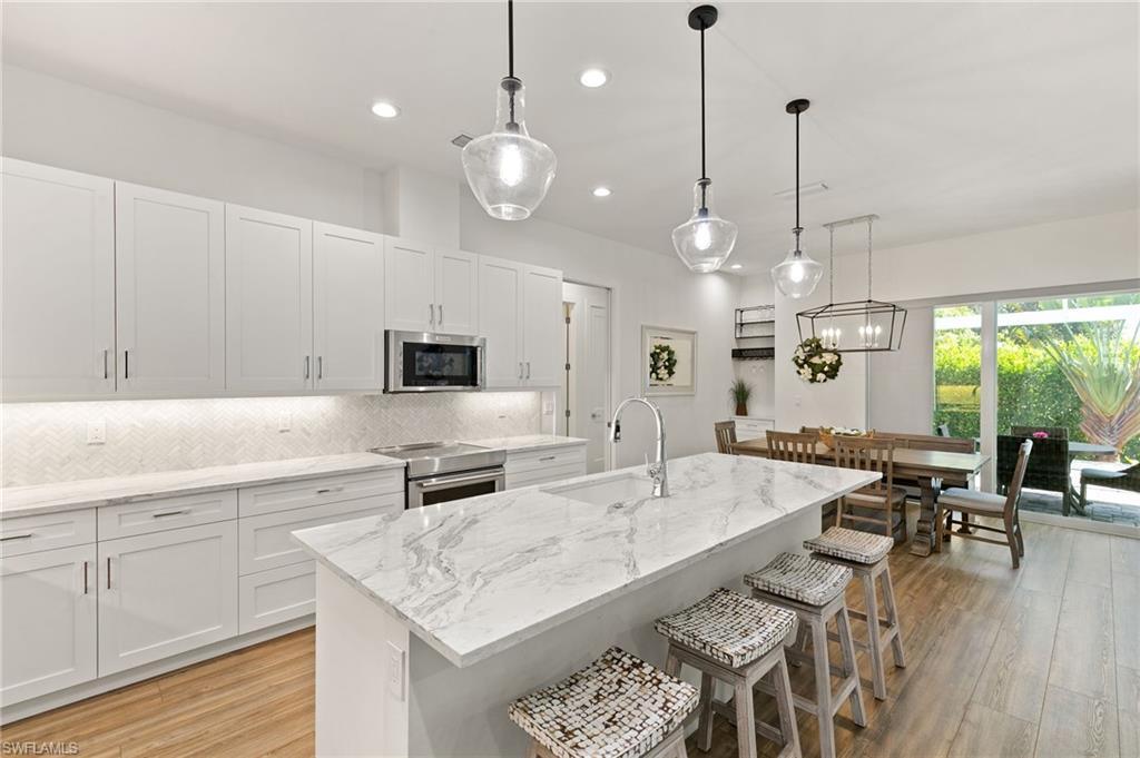 MARCO ISLAND - Residential