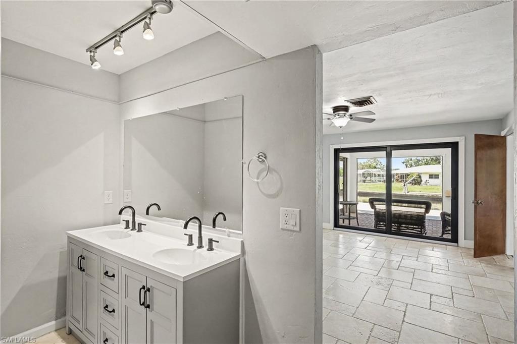 VILLA RIVER ESTATES - Residential