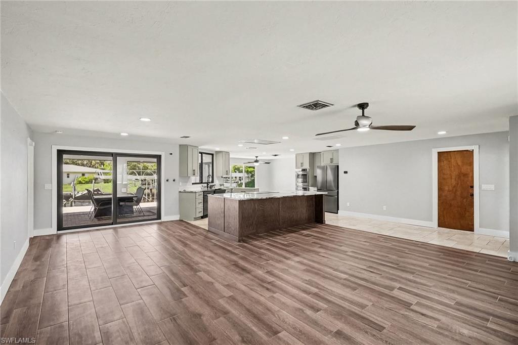 VILLA RIVER ESTATES - Residential