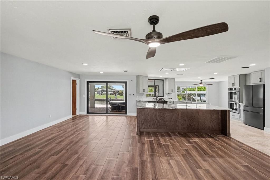 VILLA RIVER ESTATES - Residential
