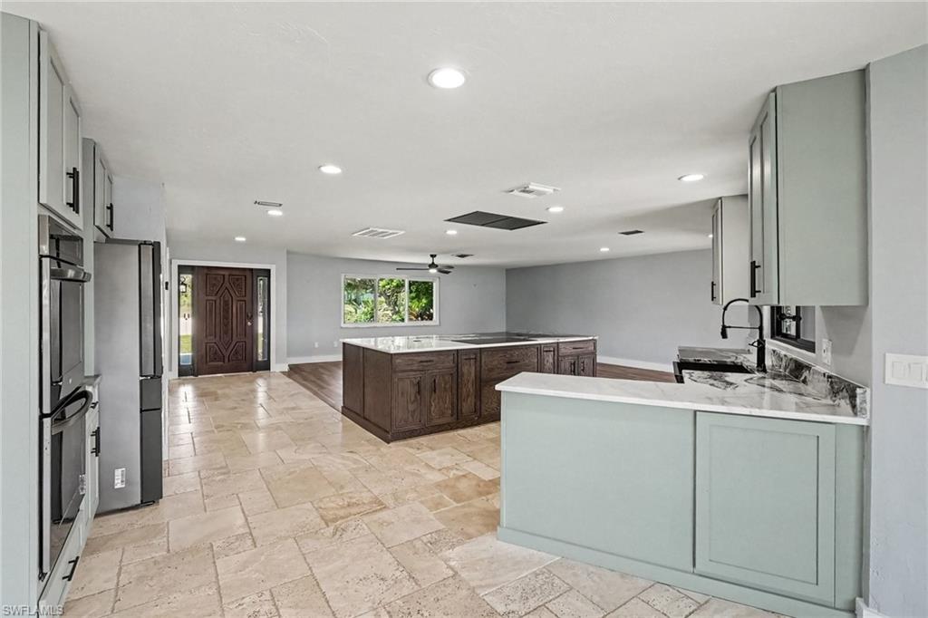 VILLA RIVER ESTATES - Residential