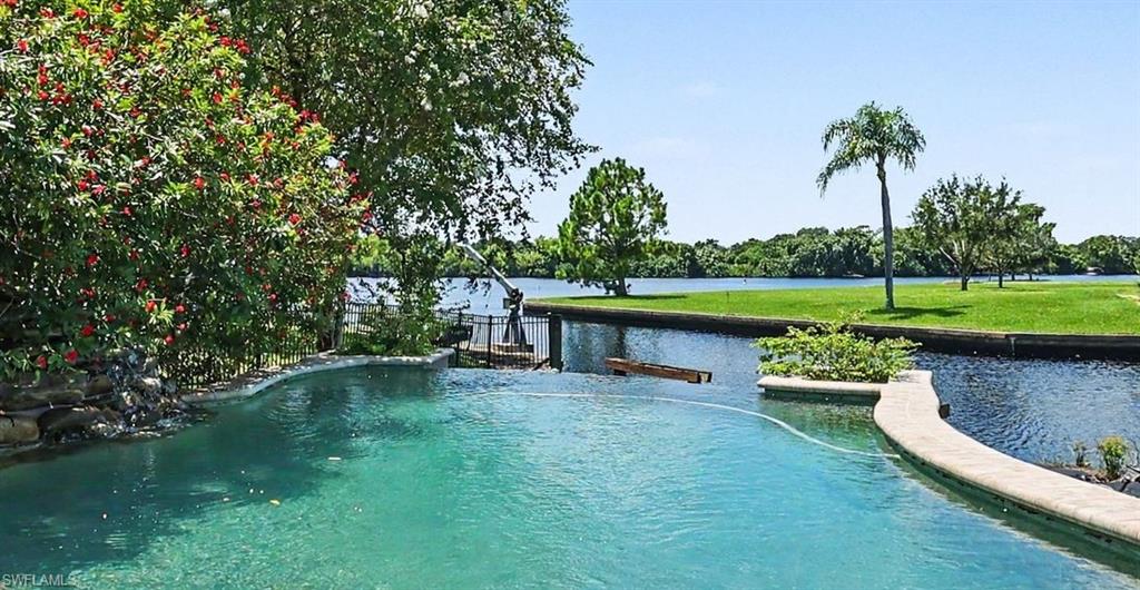 VILLA RIVER ESTATES - Residential