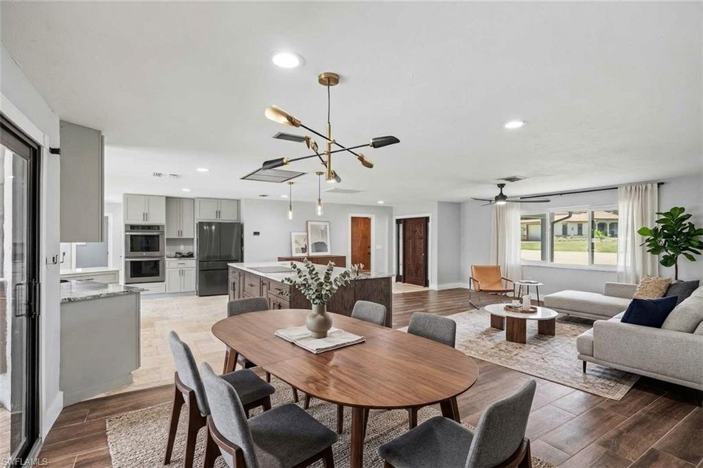 VILLA RIVER ESTATES - Residential
