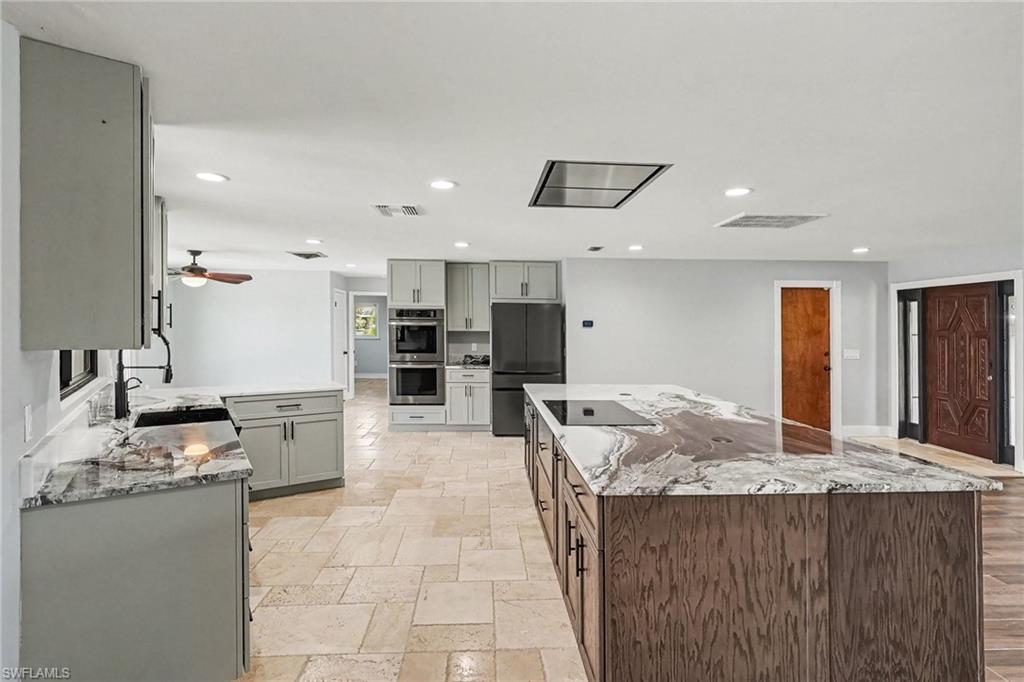 VILLA RIVER ESTATES - Residential