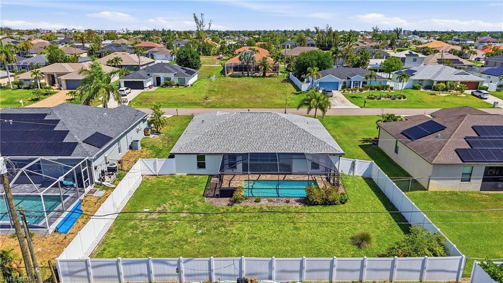 CAPE CORAL - Residential