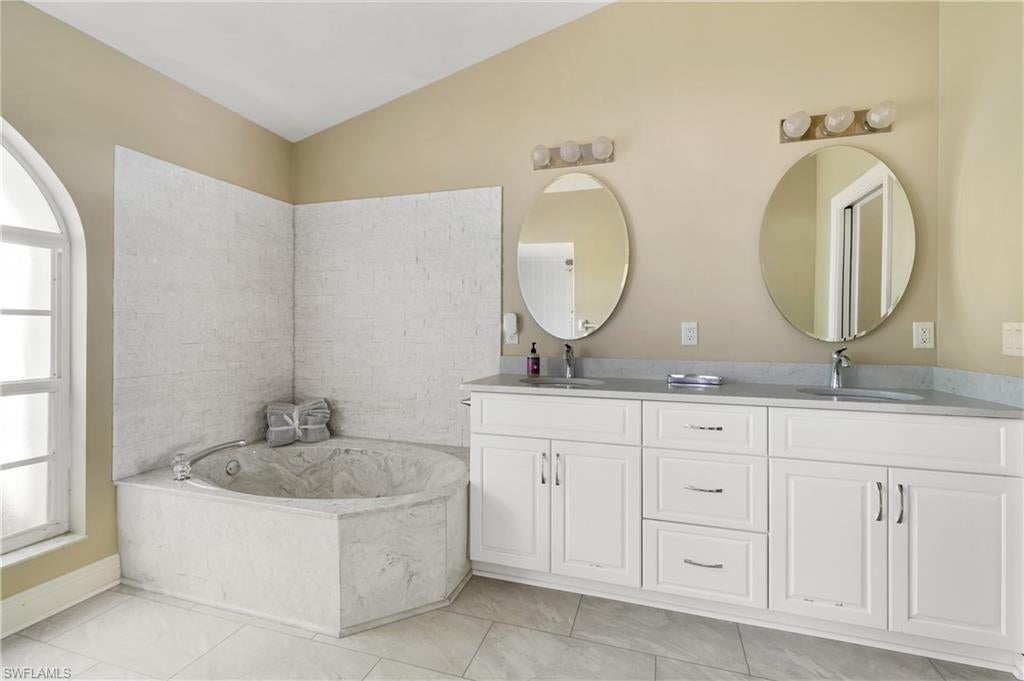 VALLEY OAK - Residential