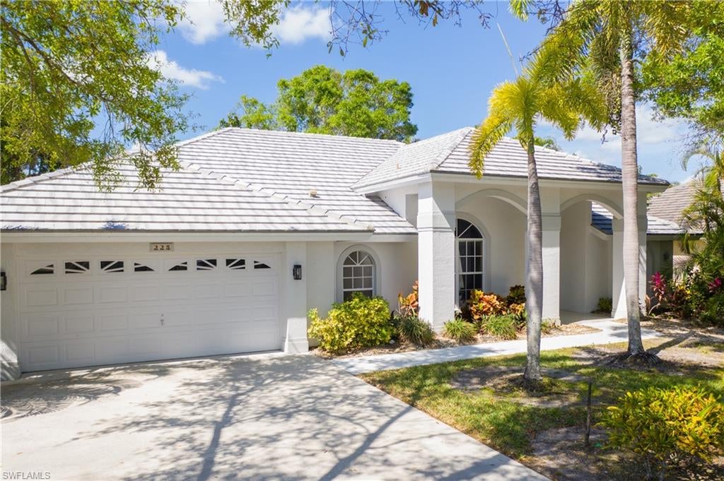 VALLEY OAK - Residential