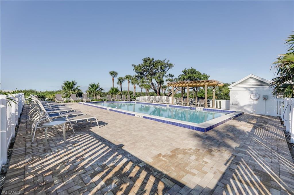 BEACH VILLAS CONDO - Residential