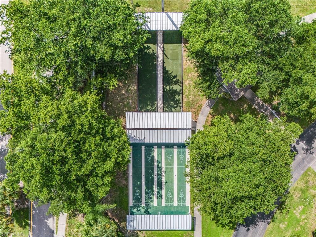 GOLFVIEW GOLF & RACQUET CLUB - Residential