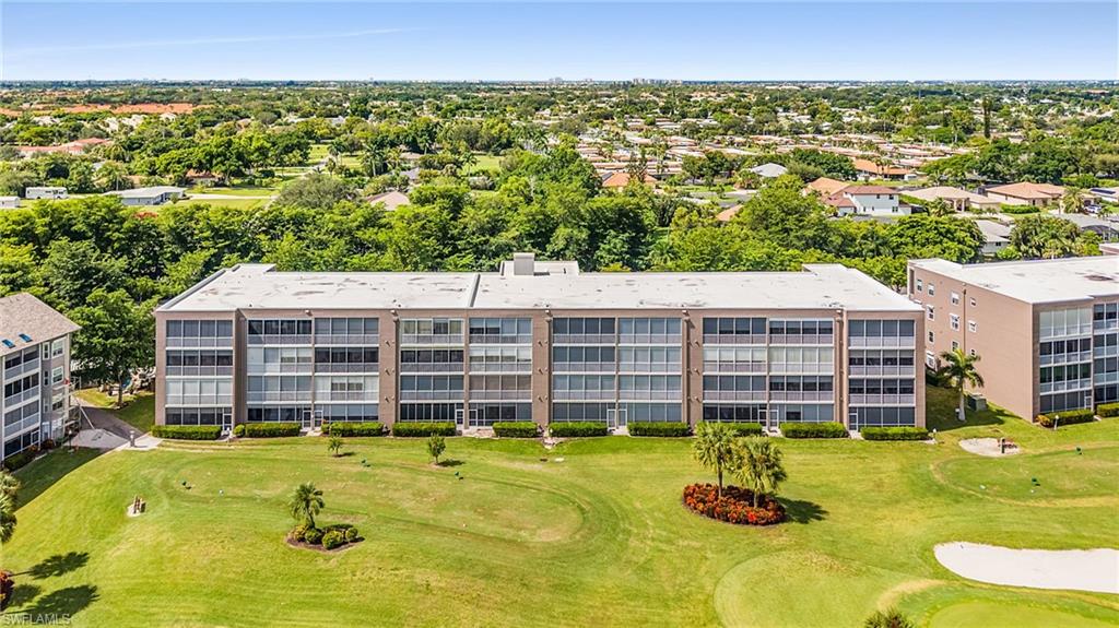 GOLFVIEW GOLF & RACQUET CLUB - Residential
