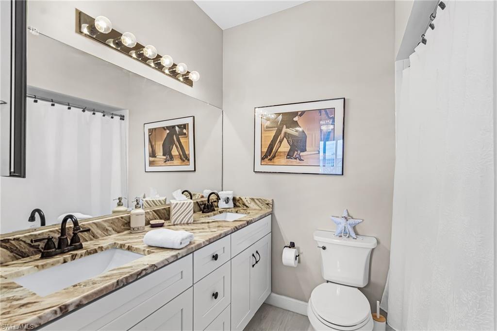 GOLFVIEW GOLF & RACQUET CLUB - Residential