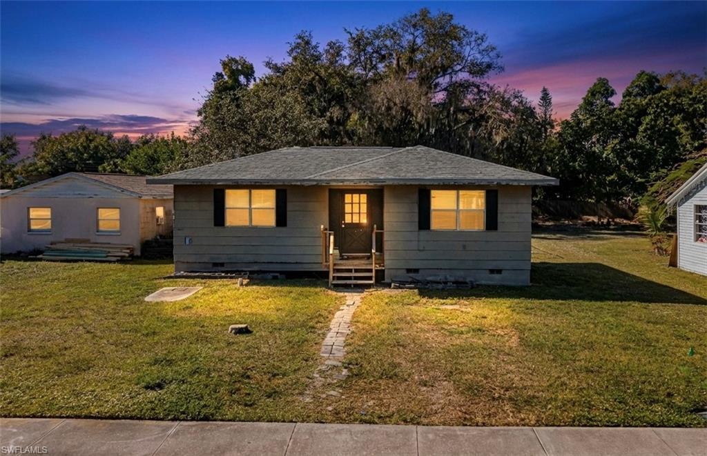RUSSELL PARK - Residential