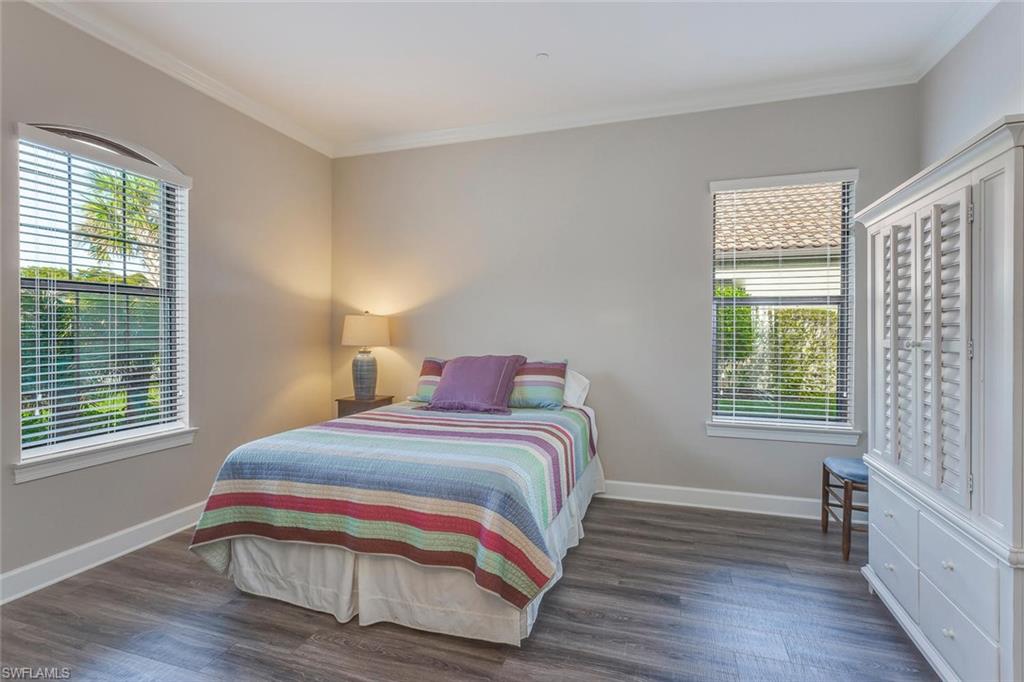 PEBBLE POINTE - Residential