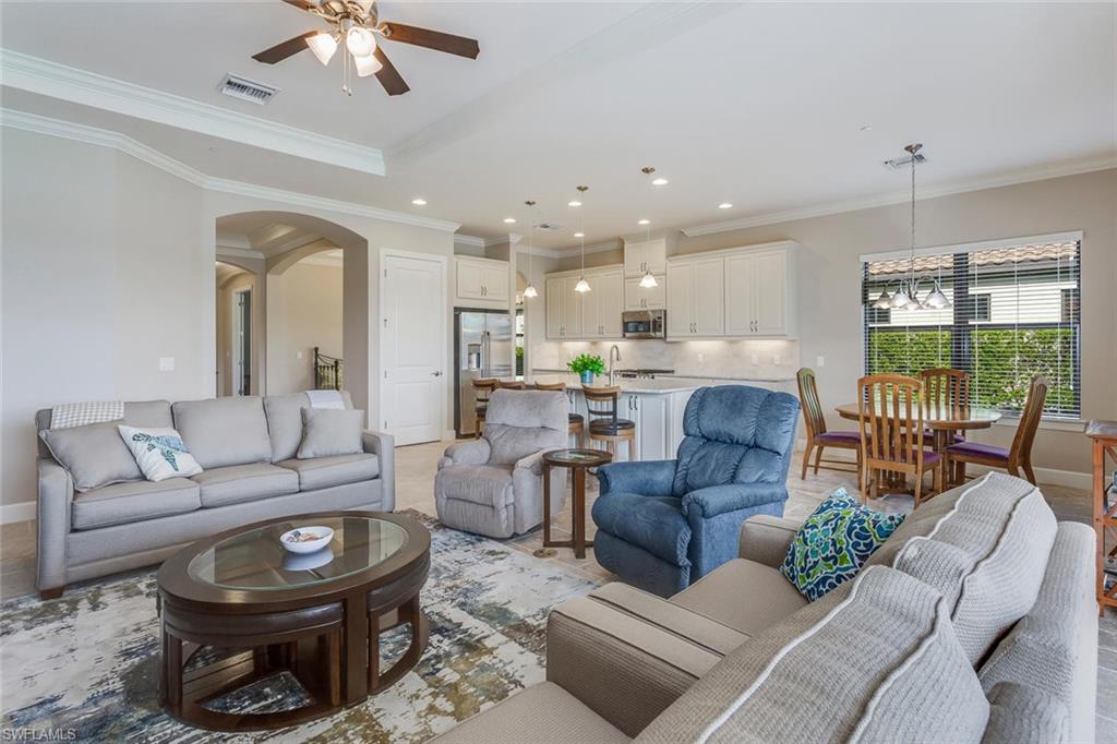 PEBBLE POINTE - Residential