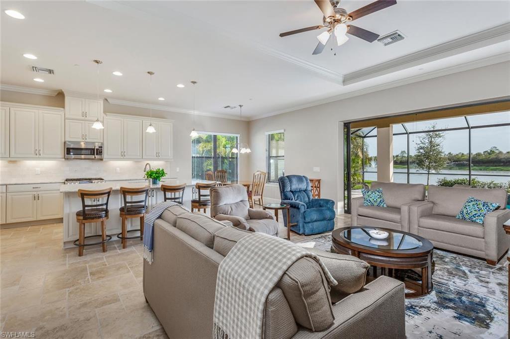PEBBLE POINTE - Residential