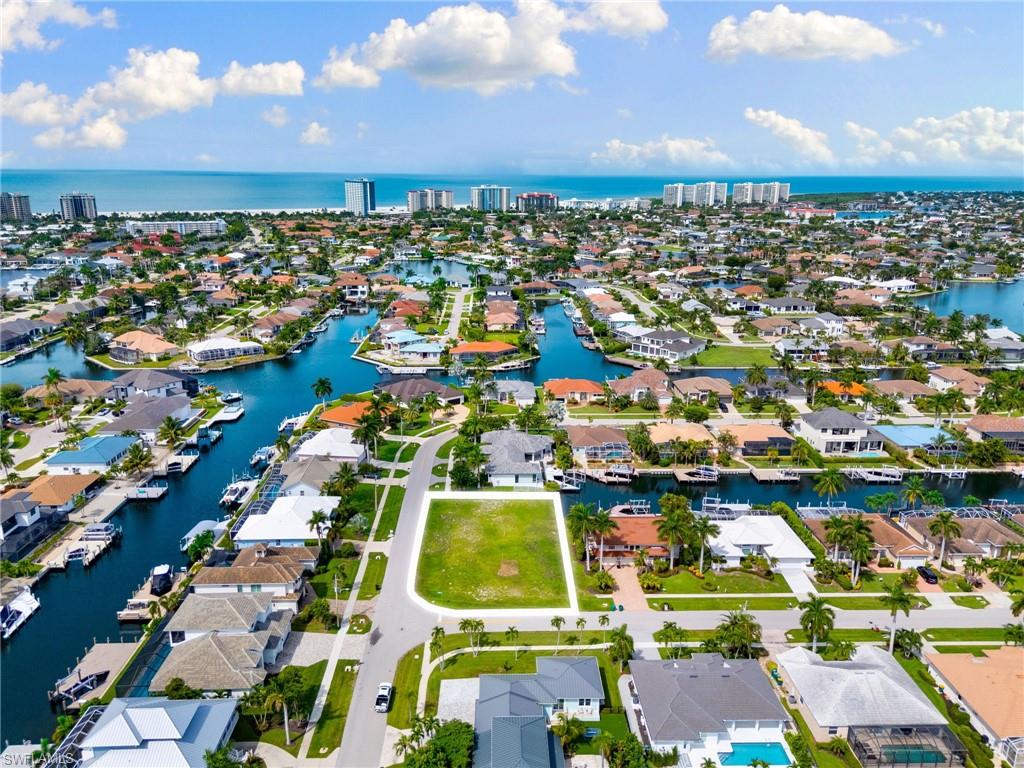 MARCO ISLAND - Land