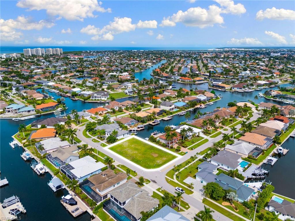 MARCO ISLAND - Land
