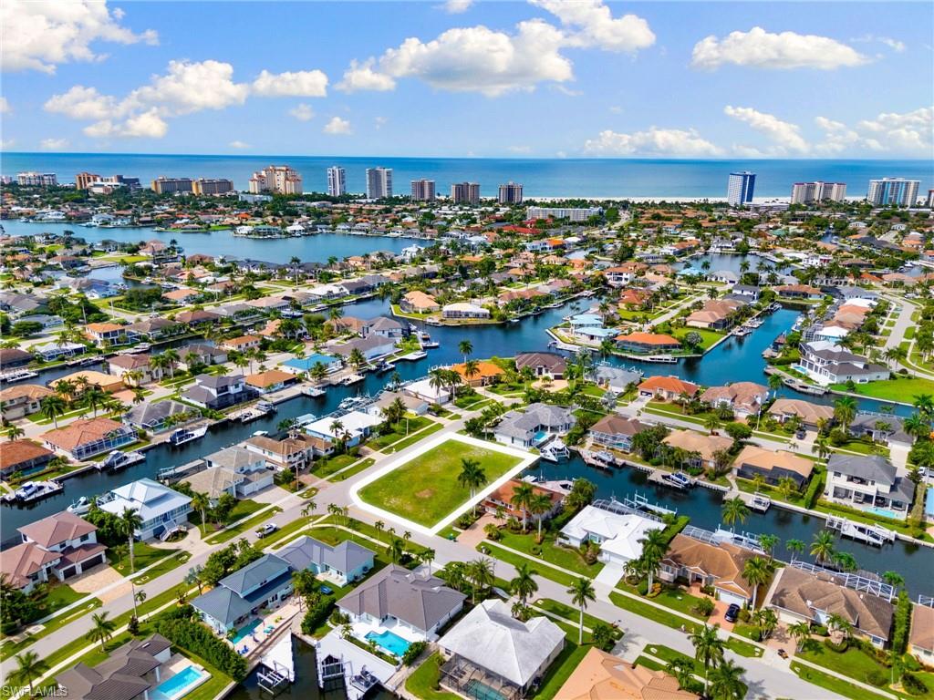 MARCO ISLAND - Land